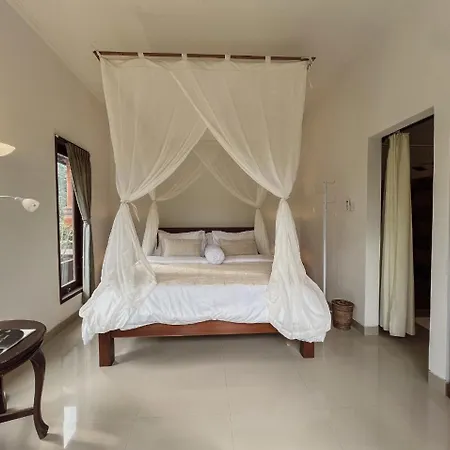 Gayatri Hotel Ubud  Room photo